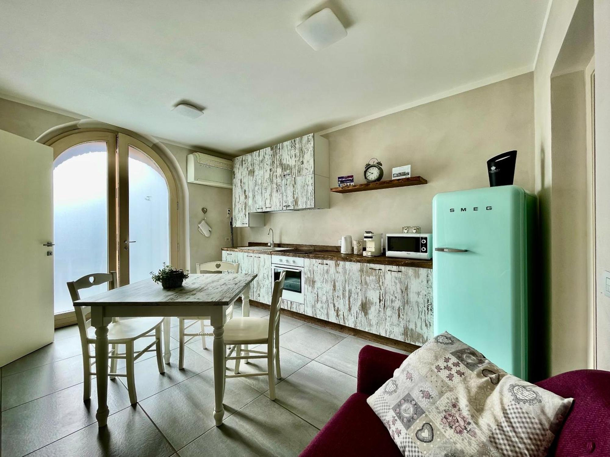 Villa Fontanelle Gardapartments 폴페나체 델 가르다 외부 사진