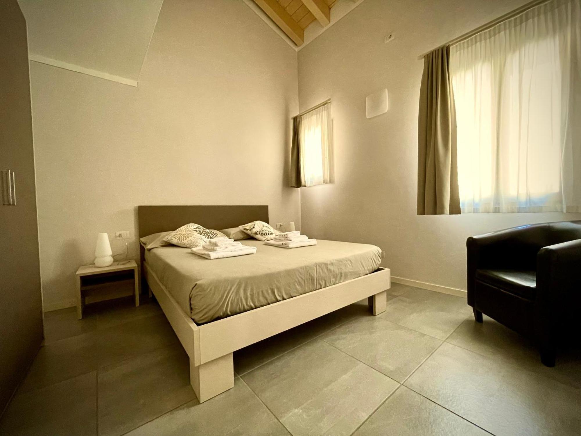 Villa Fontanelle Gardapartments 폴페나체 델 가르다 외부 사진