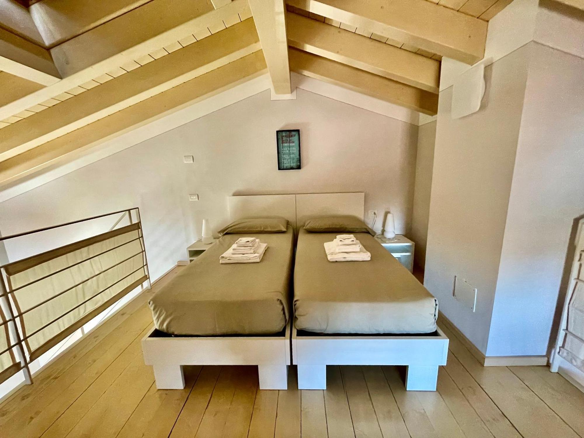 Villa Fontanelle Gardapartments 폴페나체 델 가르다 외부 사진