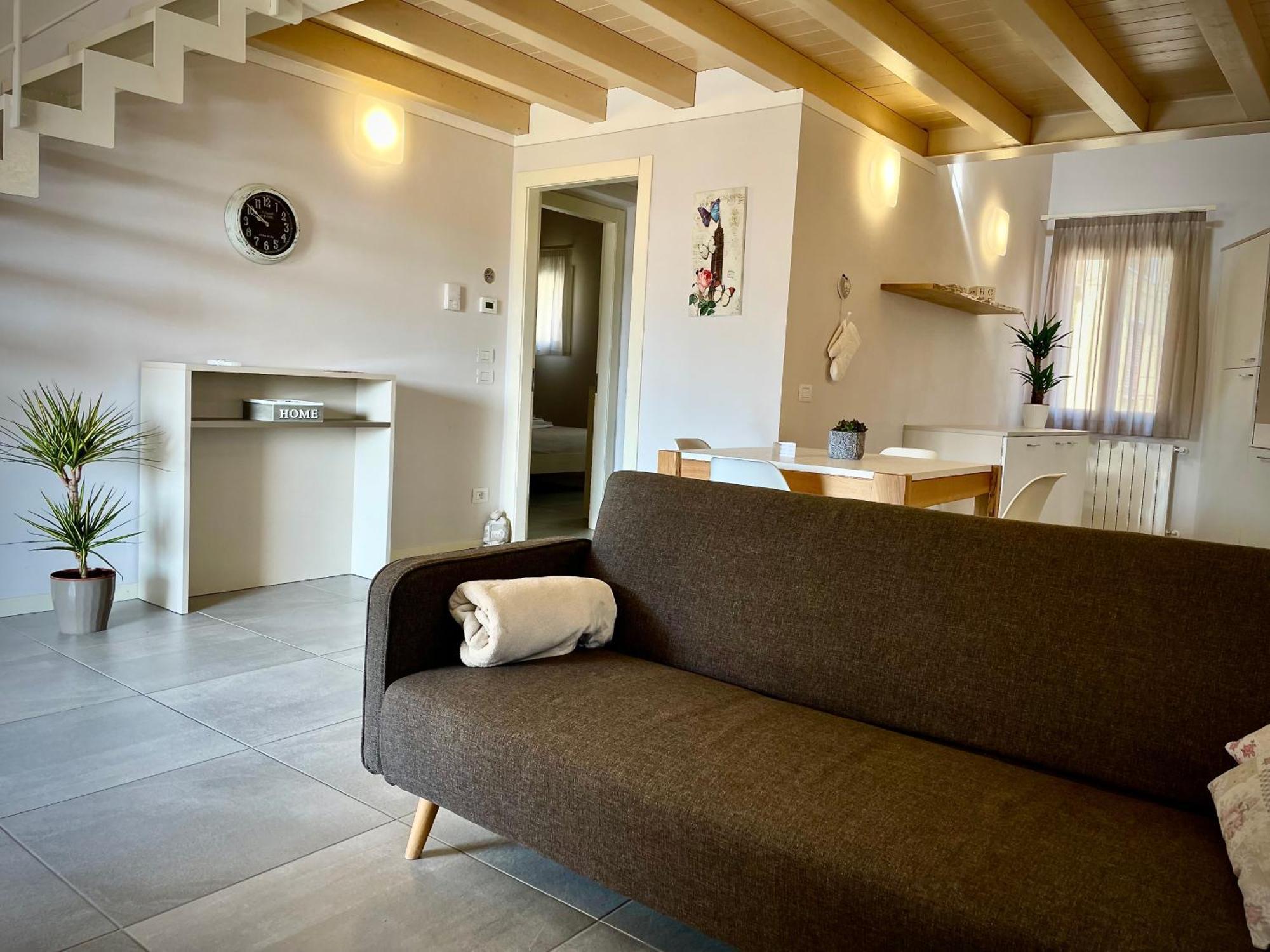 Villa Fontanelle Gardapartments 폴페나체 델 가르다 외부 사진